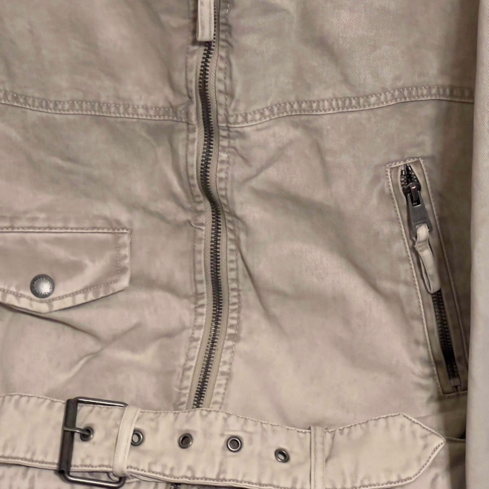 NWT!! Levi Strauss & Co. Women Sherpa lined Trucker Jacket - Picture 9 of 15